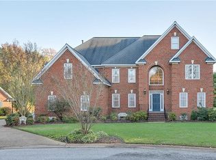 106 E Merritt Dr, Poquoson, VA 23662