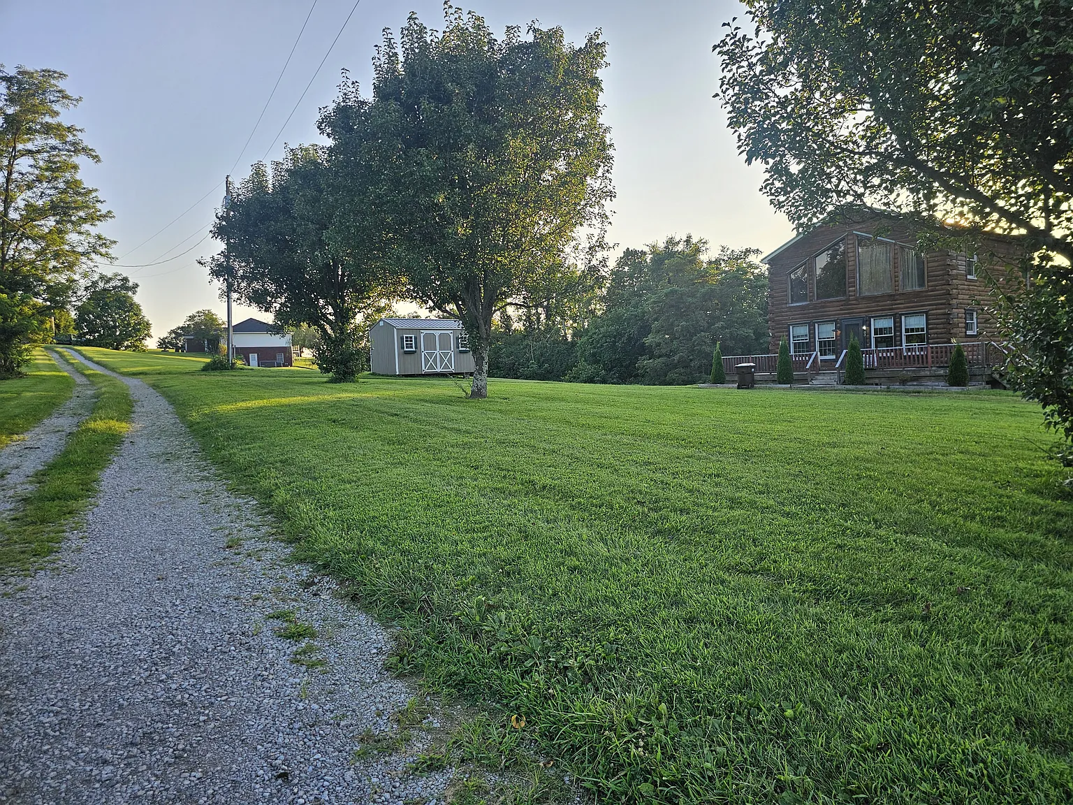 3 bed, 1250 sqft, $1,700 — Photo 2