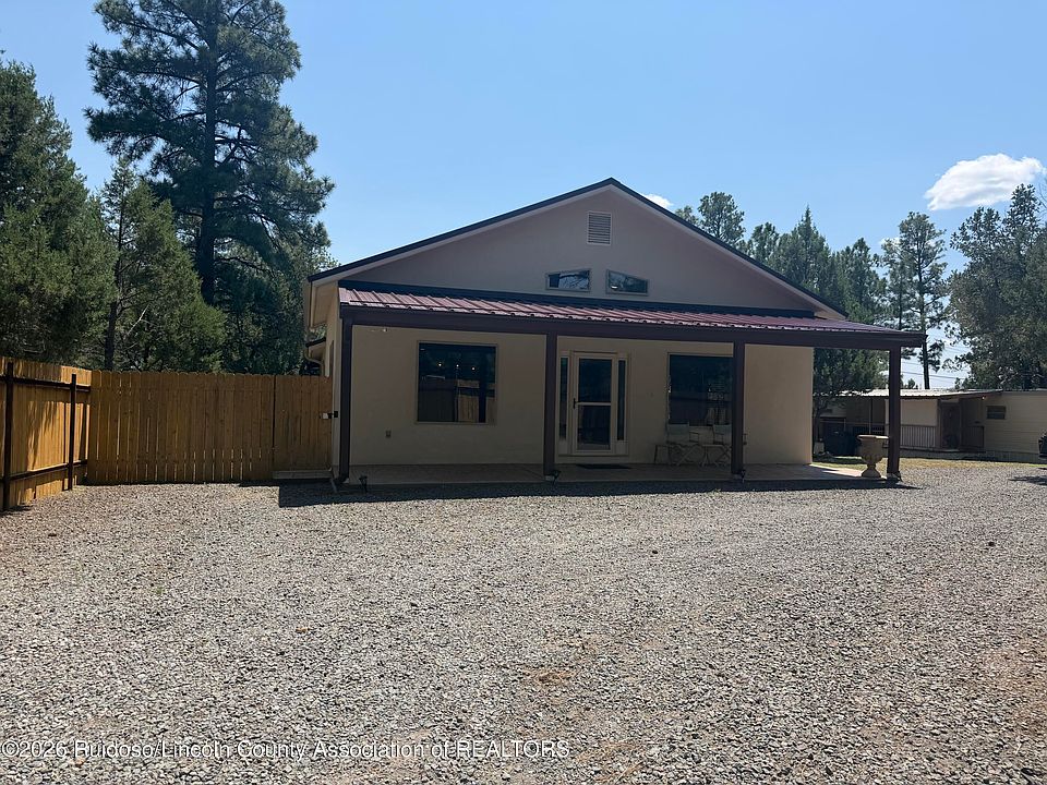 1st image of 326 & 324 Hemlock Cir