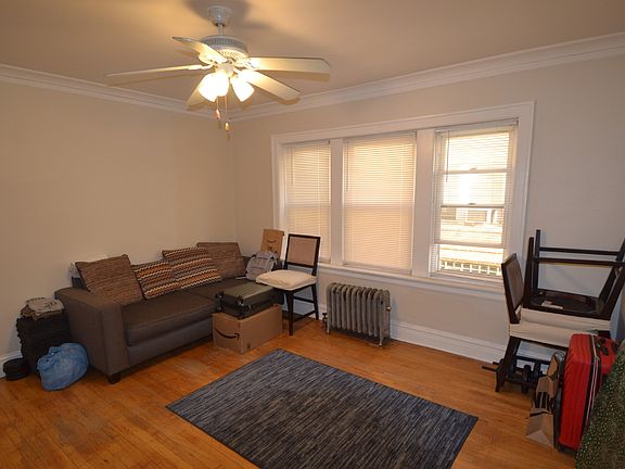 3rd image of 4407 N Kenneth Ave #4413-1A