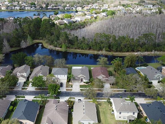 3rd image of 2264 Hillshire Dr
