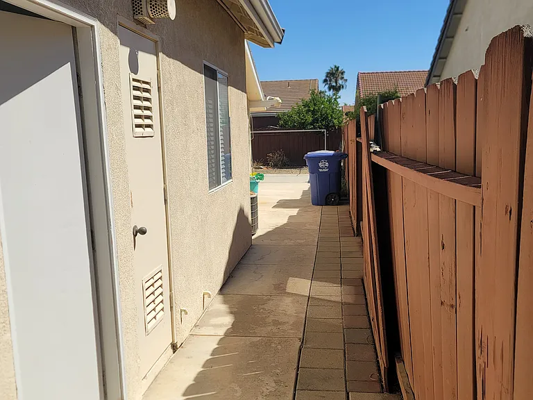 2131 Park Warren Ct — Photo 19