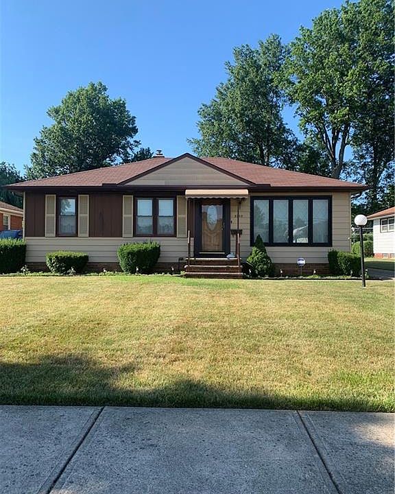 1st image of 3750 Jeanne Dr