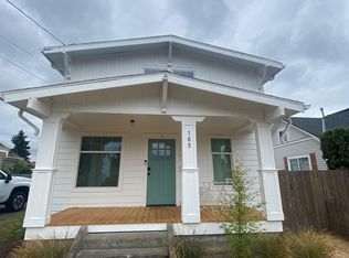 165 W Dartmouth St #B, Gladstone, OR