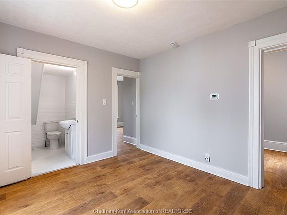 5th image of 78 Raleigh St