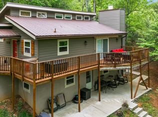 216 Zoder Dr, Gatlinburg, TN 37738