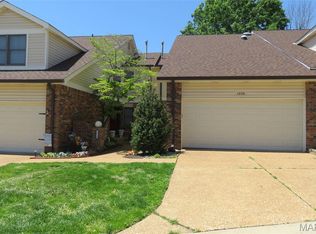 13721 La Conte Ct, Saint Louis, MO 63128