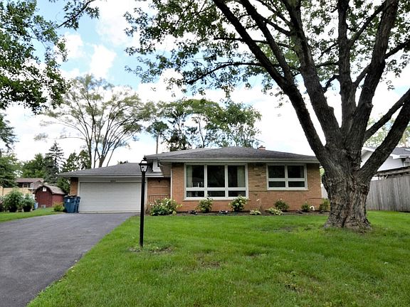 2nd image of 6844 W Golfview Ln