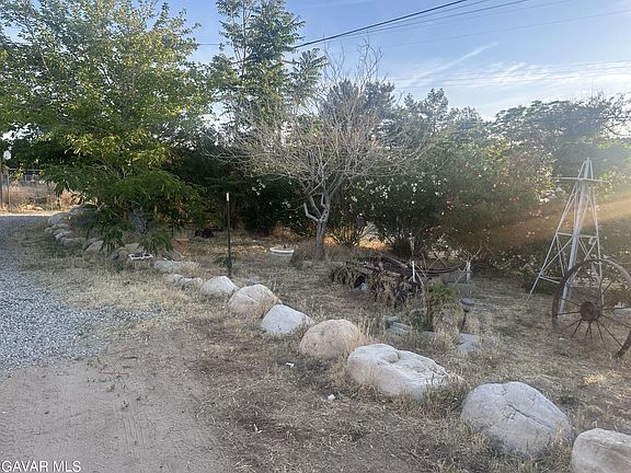 4th image of 41120 15th St W