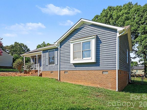3rd image of 2311 Firmin Ct