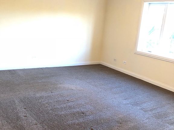 Big Master Bedroom with Fan