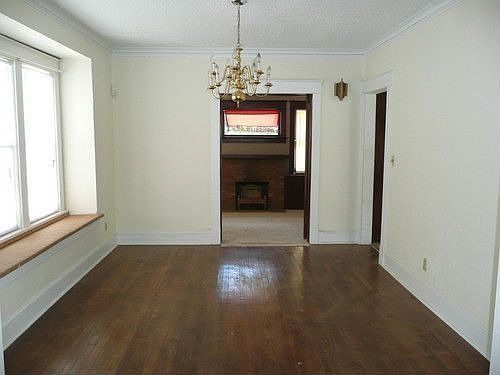 4th image of 4235 Scarritt Ave