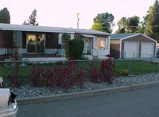 416 S Coach Ct, Greenacres, WA 99016