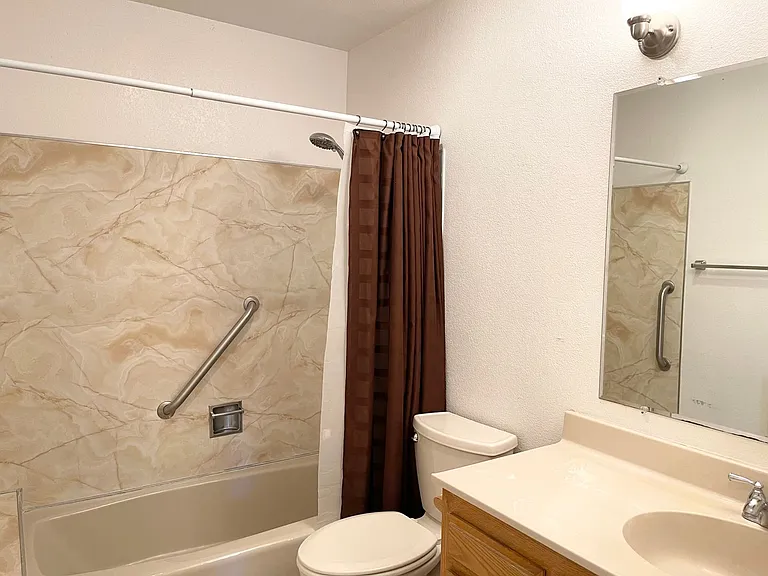 8713 Windsor Rd — Photo 10
