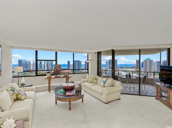 1221 Victoria St APT 3205, Honolulu, HI 96814