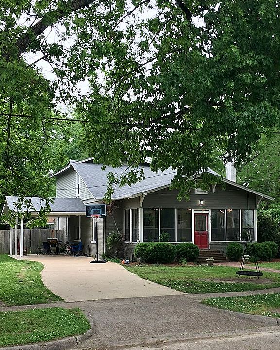 2nd image of 308 S Bolivar Ave