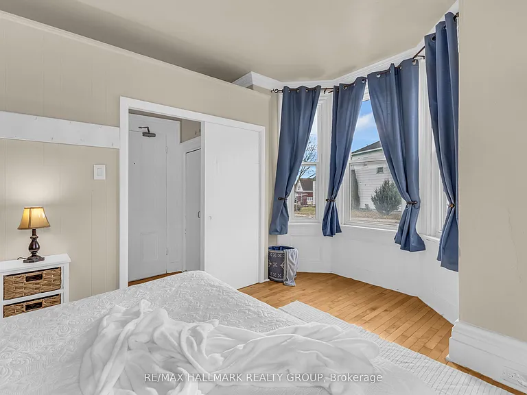 15 Elmsley St N #3 — Photo 6