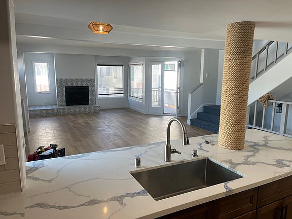 4th image of 822 San Juan Pl APT 4