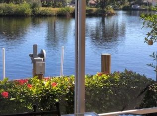 162 Eveningstar Cay, Naples, FL 34114