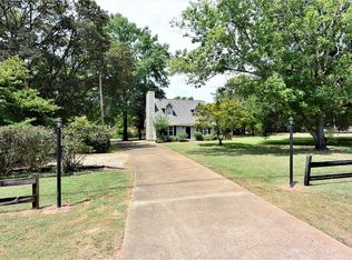 3163 Redland Rd, Wetumpka, AL 36093