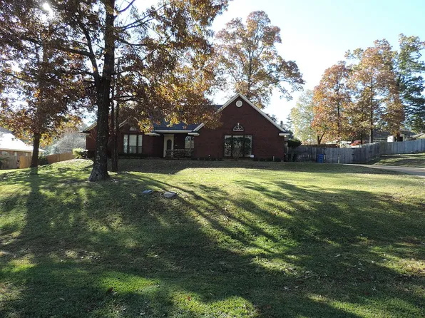 6420 Sand Hl, Shreveport, LA 71107