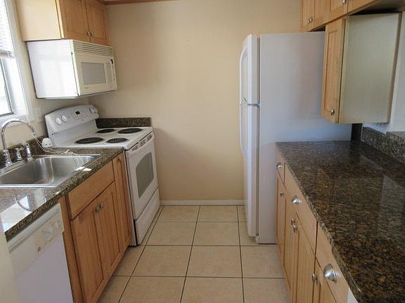 5th image of 775 Gulf Shore Dr Unit 1062