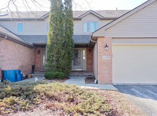 24574 S Independence Blvd, Crete, IL 60417