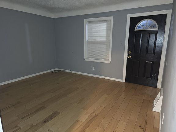 2nd image of 7668 Evergreen Ave