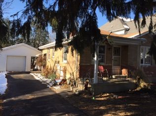 16 N Williams St, Westmont, IL 60559