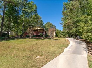 1262 Hickory Hills Dr, Buford, GA 30518