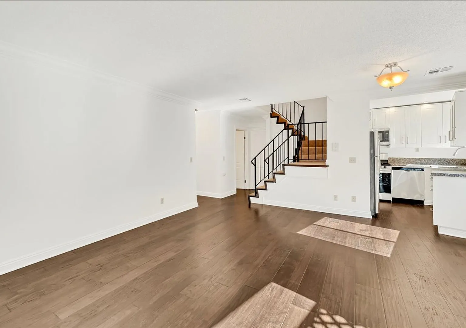 Two Story Townhome Style Apartment In The Heart of Tarzana! — Photo 3