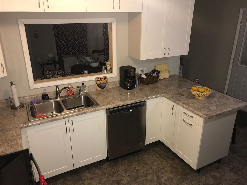 2nd image of 119 Elmer St