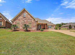 400 Kirkland Cv, Brandon, MS 39047