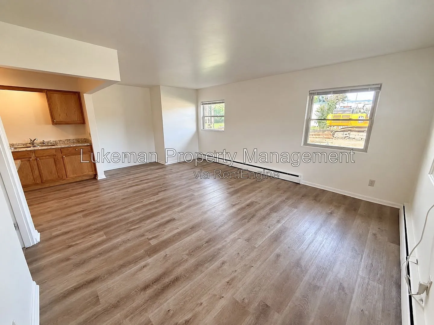 1 bed, 1.0 bath, $800 — Photo 4