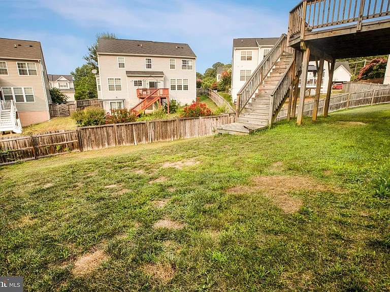 4 Cornerstone Dr — Photo 92