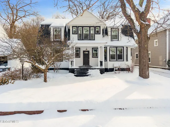 818 Oregon Avenue, Schenectady, NY 12309
