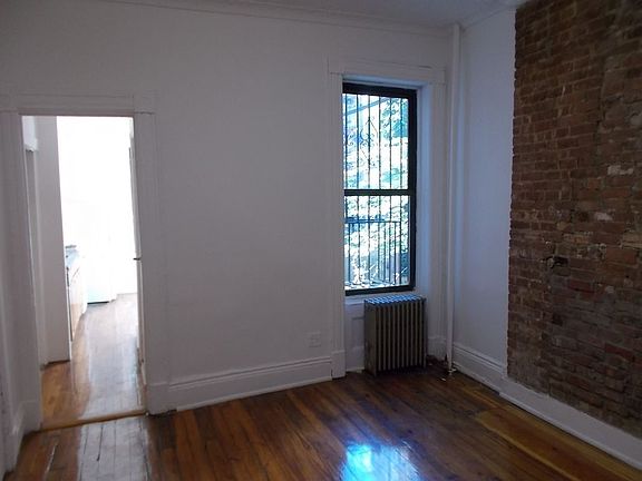 3rd image of 376 2nd St #A3