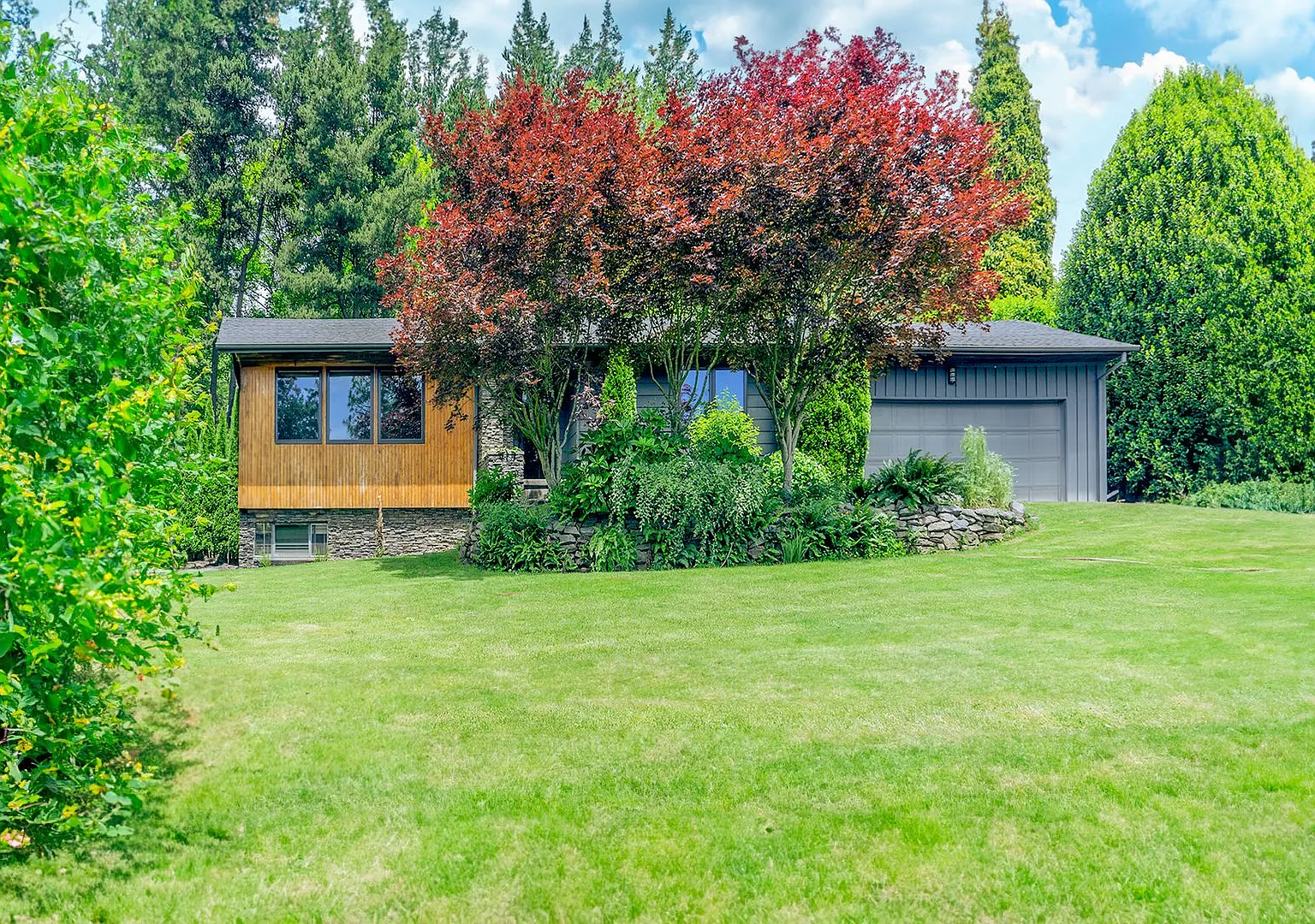 Miner Way House — Photo 3