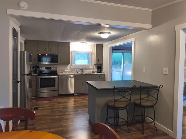 103 Forest Hill Dr, Eatonton, GA 31024