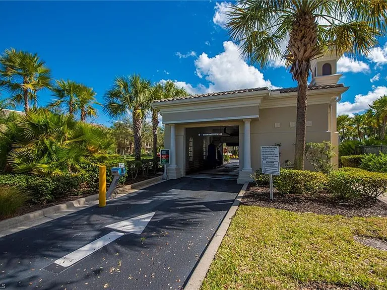 28329 Moray Dr — Photo 42