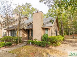 2 Hidden Lake Ct, Savannah, GA 31419