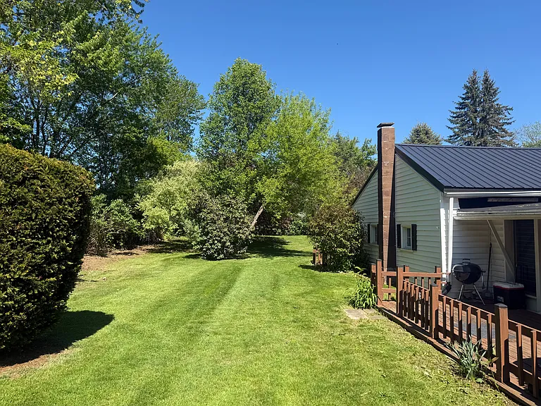 39 Trapella Rd — Photo 8