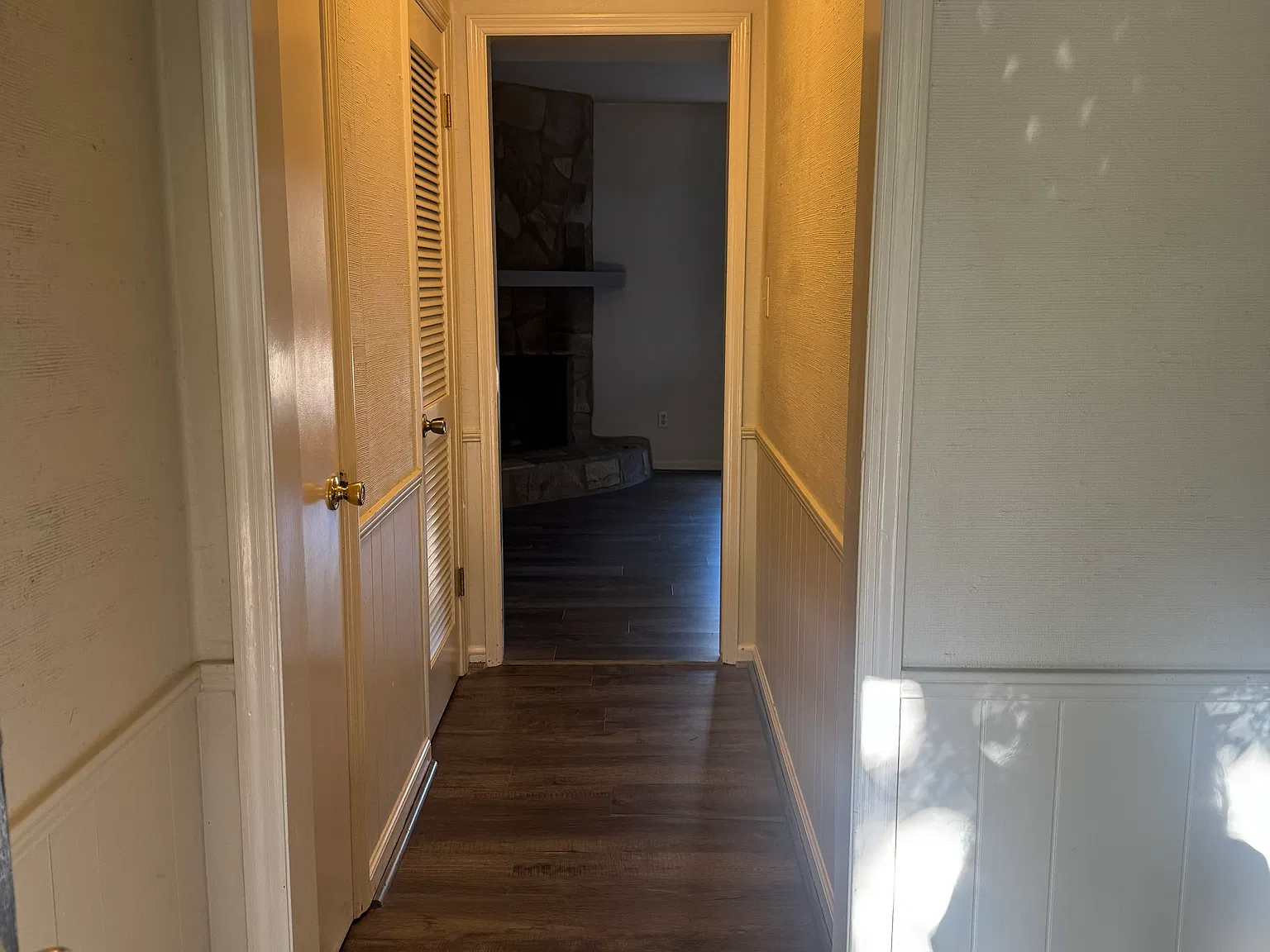 2 bed, 1.5 bath, 1517 sqft, $1,950 — Photo 3