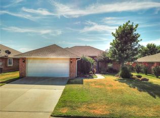 3412 Tecumseh Ridge Rd, Norman, OK 73069