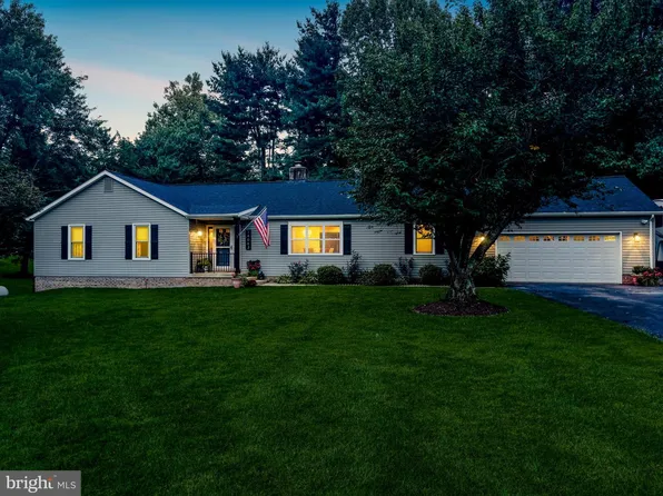14063 Timothy Dr, Gainesville, VA 20155