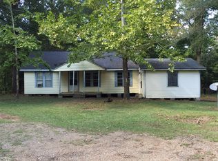 11391 Road 448, Philadelphia, MS 39350