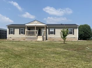 5202 Doss Rd, Springfield, TN 37172