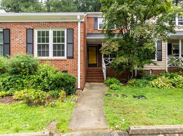 7412 Penny Hill Ln, Raleigh, NC 27615