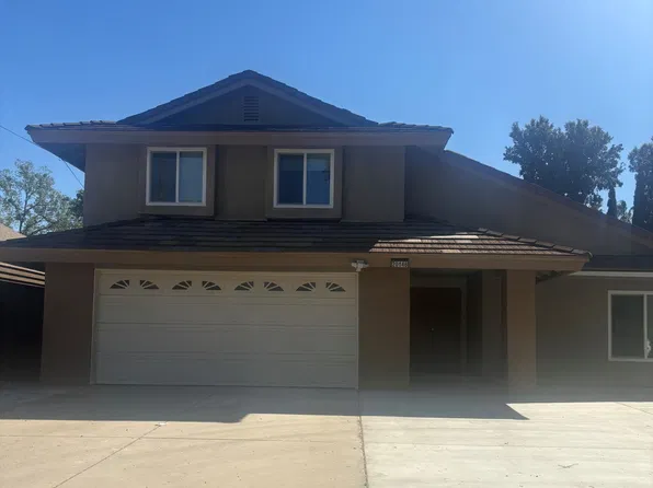 20146 Stagg St, Winnetka, CA 91306