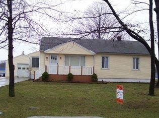 26 Pilger Pl, Orchard Park, NY 14127